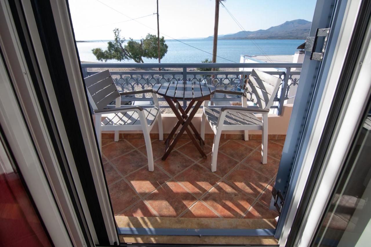 Coralli Rooms & Restaurant Elafonissos Exterior foto